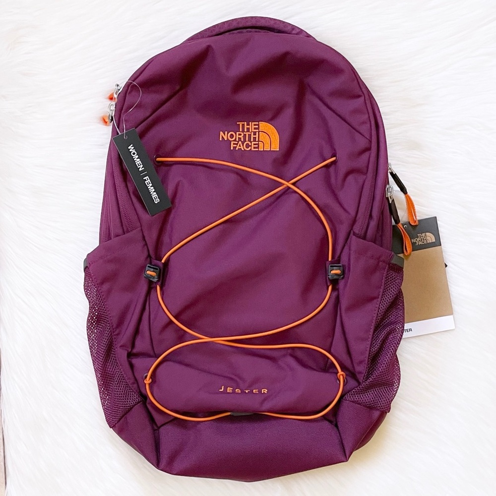 The North Face Women’s Jester 27 Liter Backpack